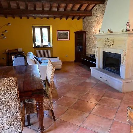 Ca'verdeselle 农家乐 Fermignano